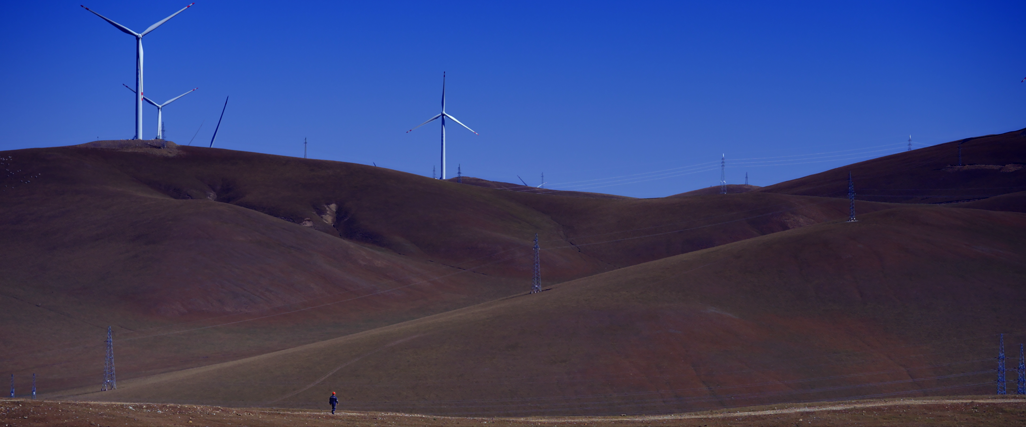 關于印發(fā)自治區(qū)低空經濟高質量發(fā)展實施方案（2024&mdash;2027年）的通知